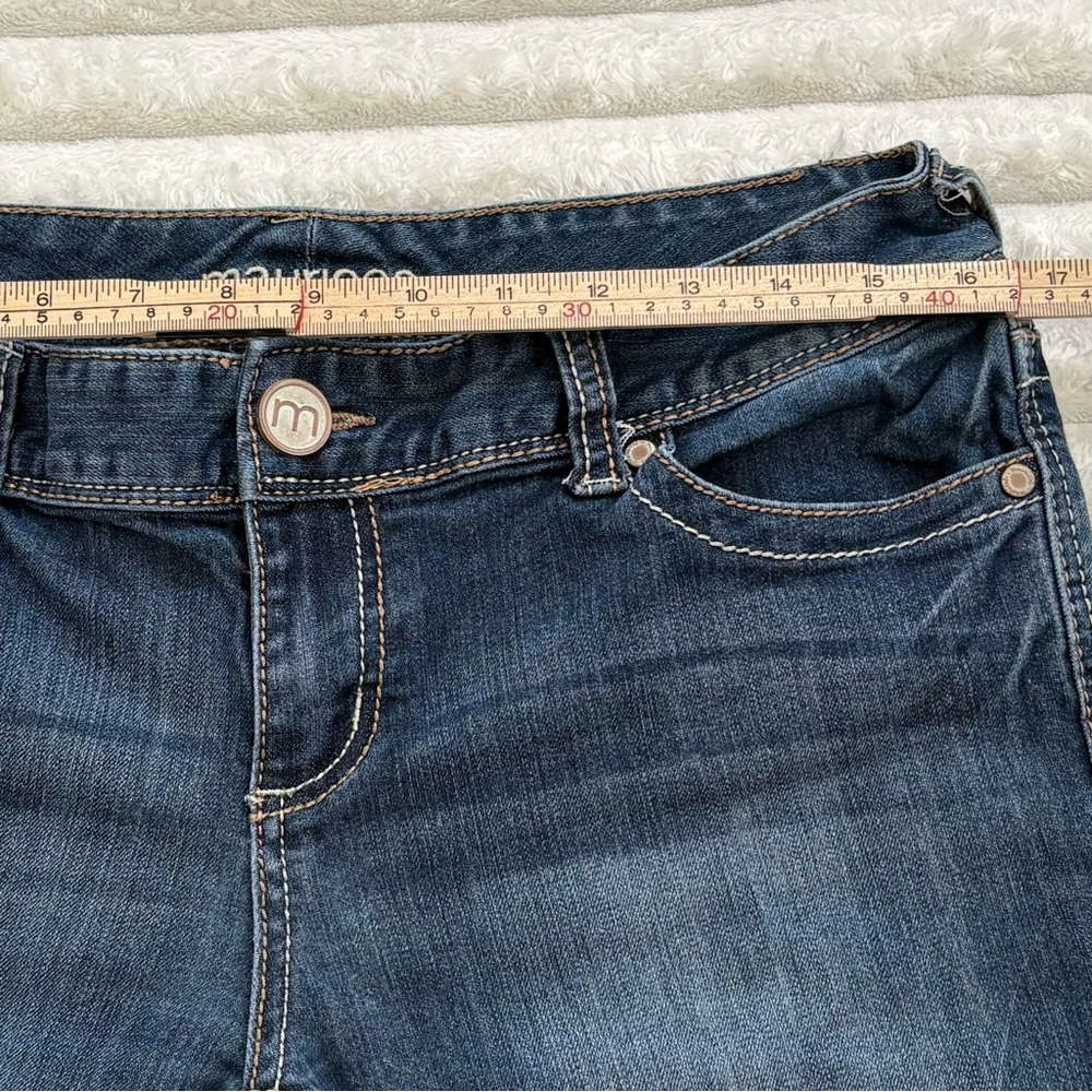 MAURICES Dark Wash Straight Bootcut Jeans Mid Rise Stretch Denim 9/10 Short - Picture 8 of 12
